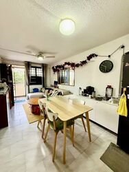 Blk 28 Brickworks Estate (Bukit Merah), HDB 3 Rooms #580323471